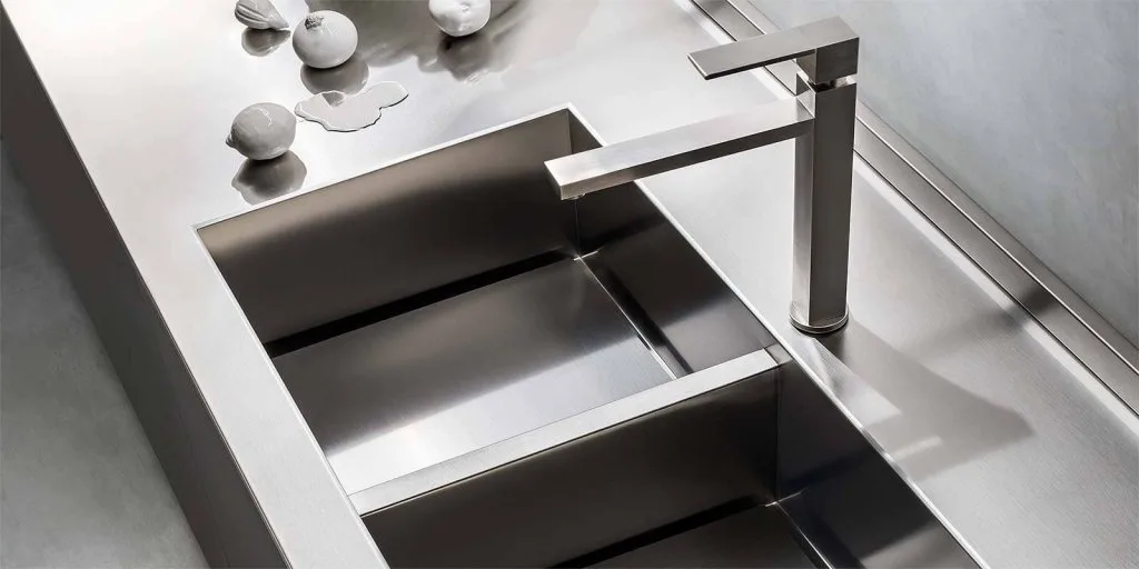 GUIDA ALLA SCELTA DEL PIANO DI LAVORO PER UNA CUCINA - 24